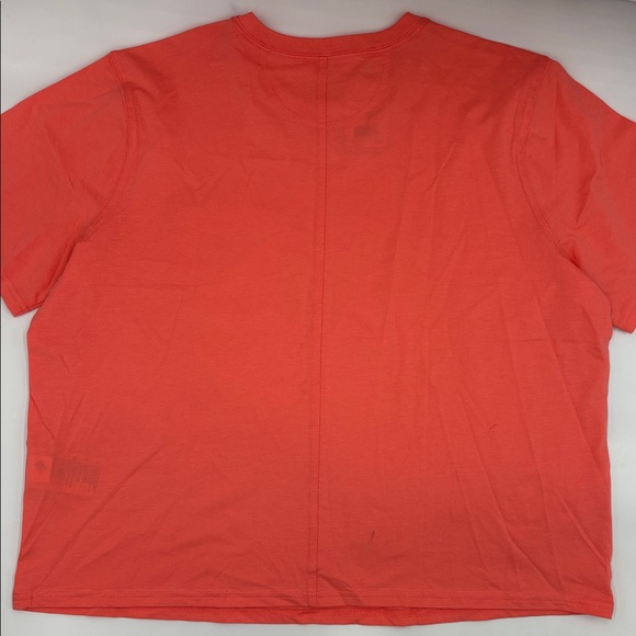 Carhartt Boxy Fit Short Sleeve T-Shirt in Pink Salmon - Picture 4 of 8